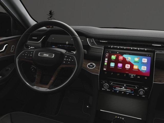 new 2025 Jeep Grand Cherokee L car, priced at $47,582