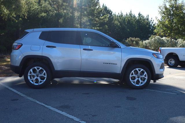 new 2025 Jeep Compass car, priced at $26,876