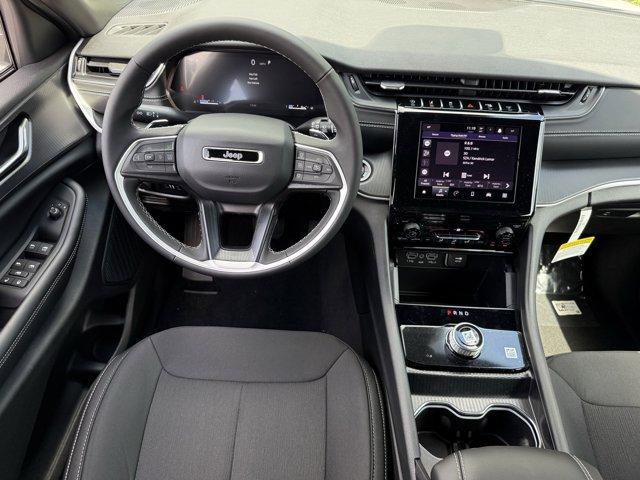 new 2025 Jeep Grand Cherokee car, priced at $36,814