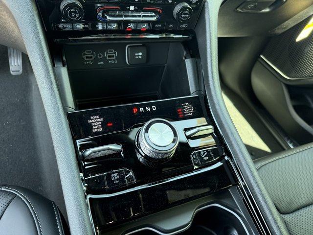 new 2025 Jeep Grand Cherokee L car, priced at $57,518