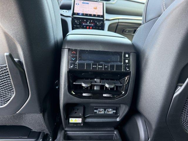 new 2025 Jeep Grand Cherokee L car, priced at $57,518