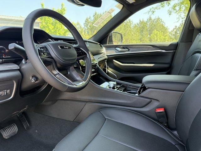 new 2025 Jeep Grand Cherokee L car, priced at $57,518