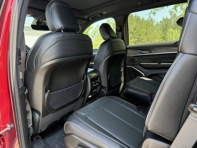 new 2025 Jeep Grand Cherokee L car, priced at $57,518