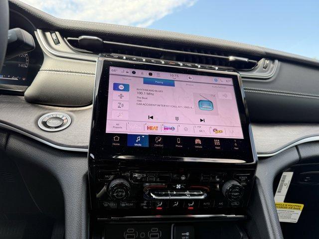new 2025 Jeep Grand Cherokee car, priced at $45,238