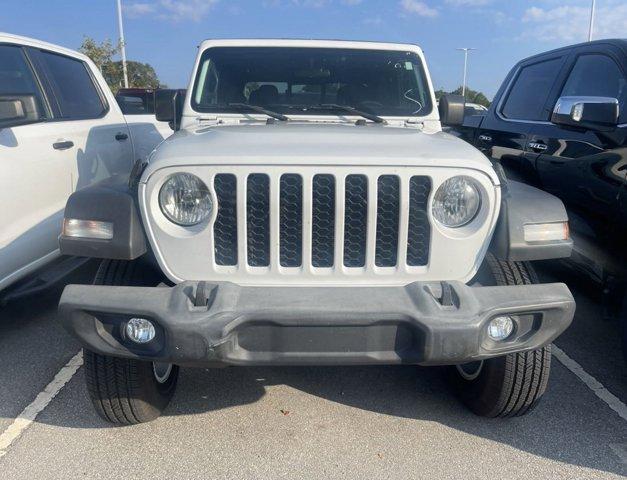 used 2020 Jeep Gladiator car, priced at $28,390