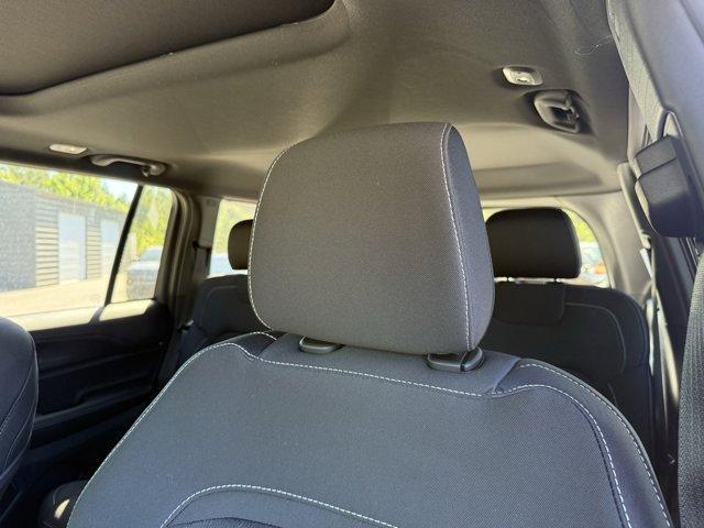 new 2025 Jeep Grand Cherokee car, priced at $40,375