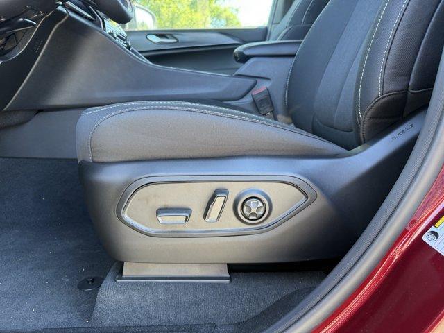 new 2025 Jeep Grand Cherokee car, priced at $40,375
