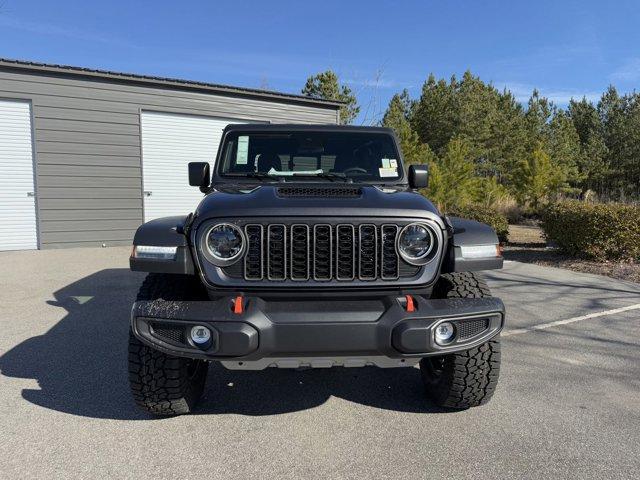 new 2025 Jeep Wrangler car, priced at $48,179