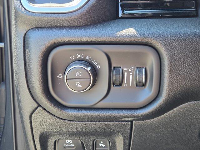 new 2025 Ram 1500 car, priced at $58,022