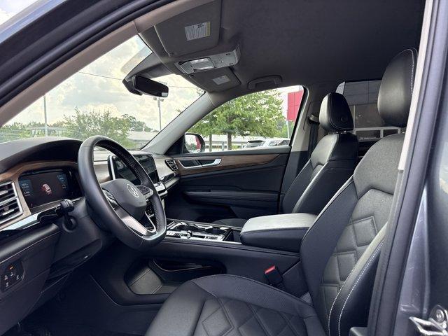 used 2024 Volkswagen Atlas car, priced at $35,990