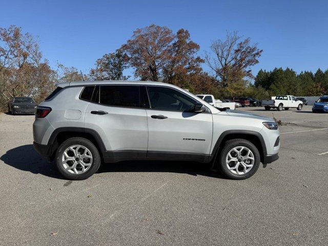 new 2025 Jeep Compass car, priced at $26,876