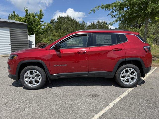 new 2025 Jeep Compass car, priced at $28,639
