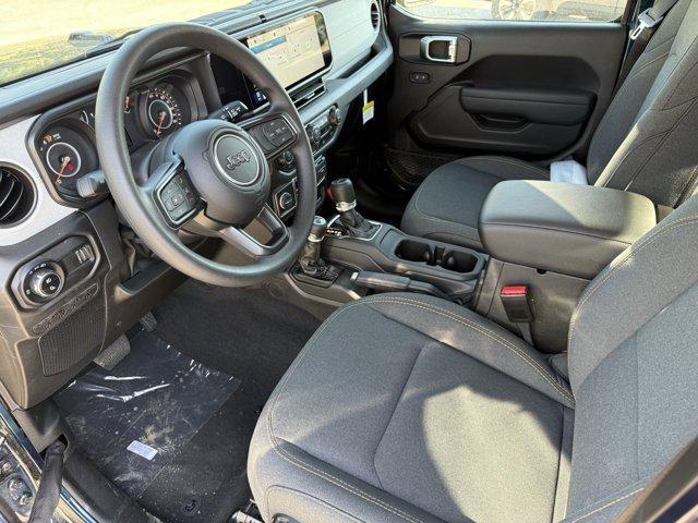 new 2025 Jeep Gladiator car, priced at $45,780