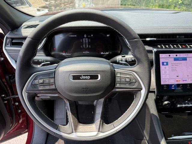 new 2025 Jeep Grand Cherokee car, priced at $45,495