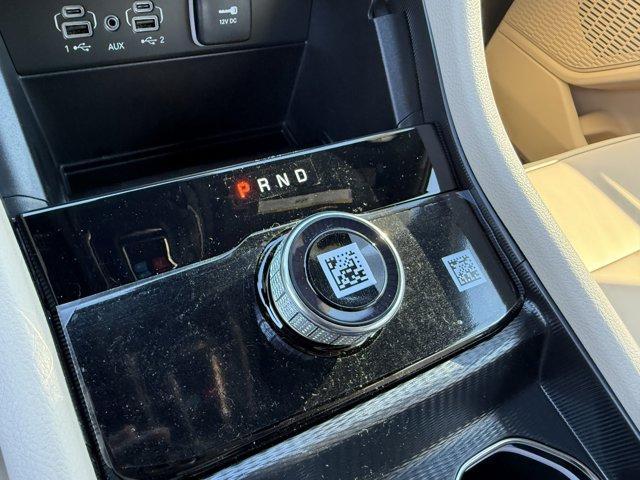 new 2025 Jeep Grand Cherokee car, priced at $47,625