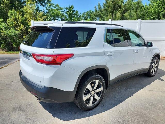used 2021 Chevrolet Traverse car, priced at $26,697
