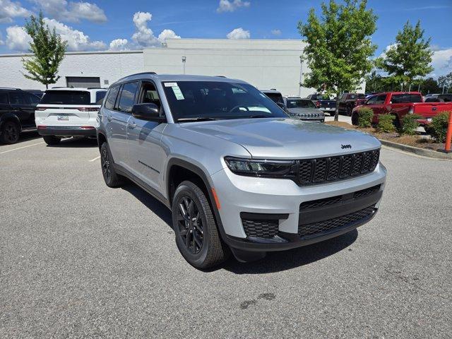 new 2025 Jeep Grand Cherokee L car, priced at $39,628