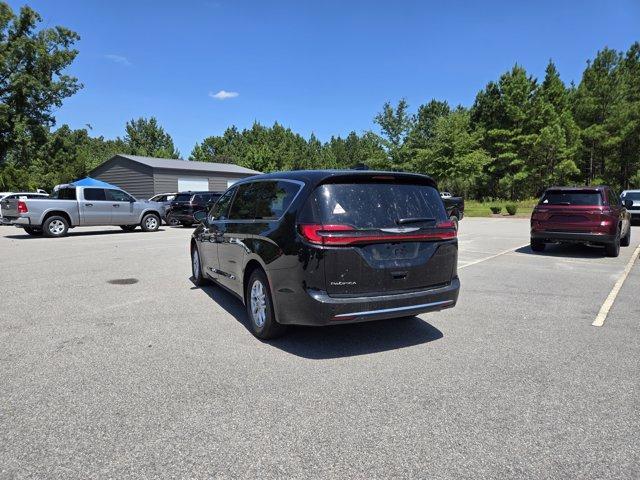 new 2026 Chrysler Pacifica car, priced at $40,586