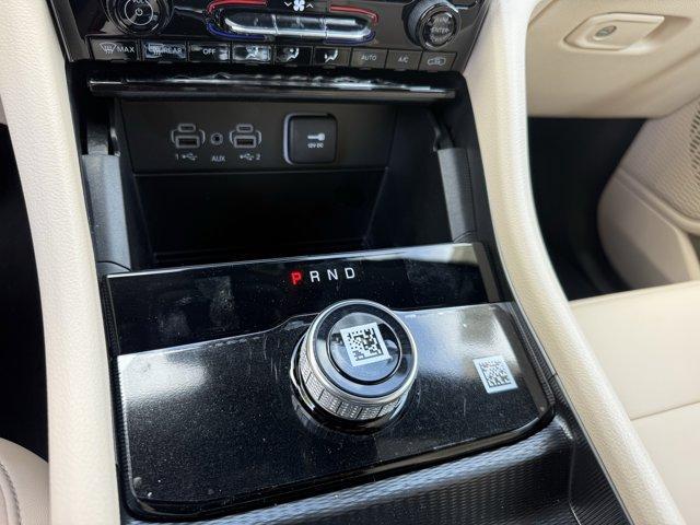new 2025 Jeep Grand Cherokee L car, priced at $46,900