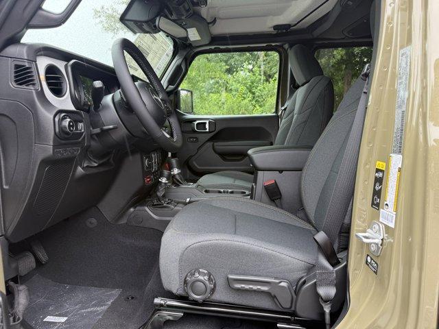 new 2025 Jeep Gladiator car, priced at $50,040
