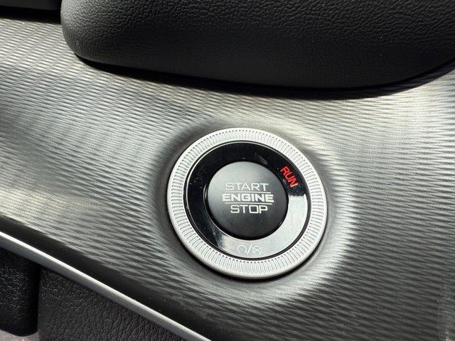 new 2025 Jeep Grand Cherokee car, priced at $42,168