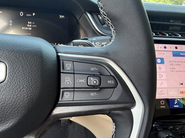 new 2025 Jeep Grand Cherokee car, priced at $46,490