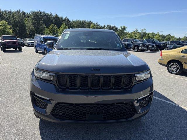 new 2025 Jeep Grand Cherokee car, priced at $51,215