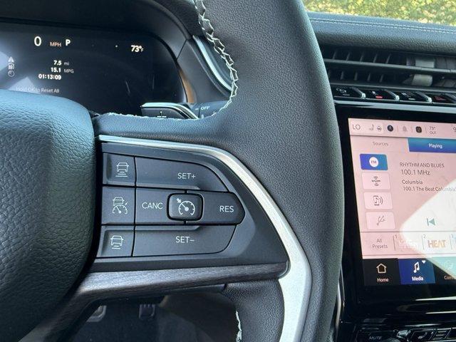 new 2025 Jeep Grand Cherokee car, priced at $51,215