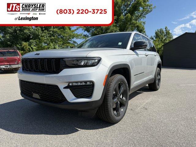 new 2025 Jeep Grand Cherokee car, priced at $44,868