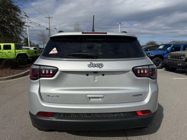 new 2025 Jeep Compass car, priced at $30,360