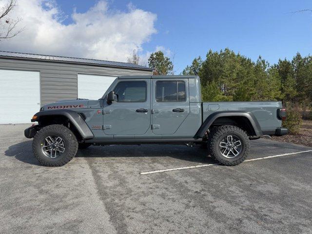 new 2025 Jeep Gladiator car, priced at $53,885