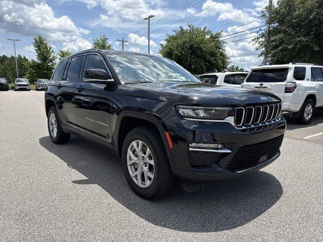 used 2023 Jeep Grand Cherokee car, priced at $34,990