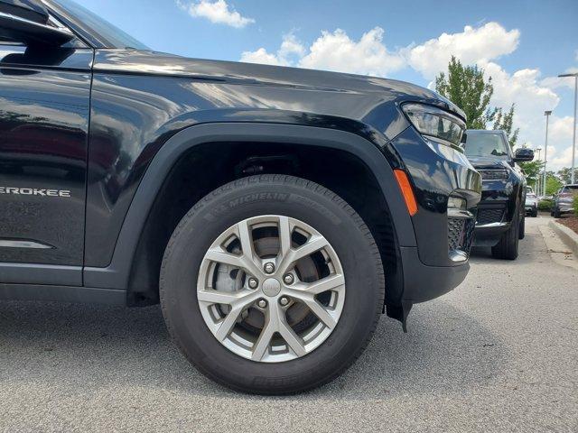 used 2023 Jeep Grand Cherokee car, priced at $32,490