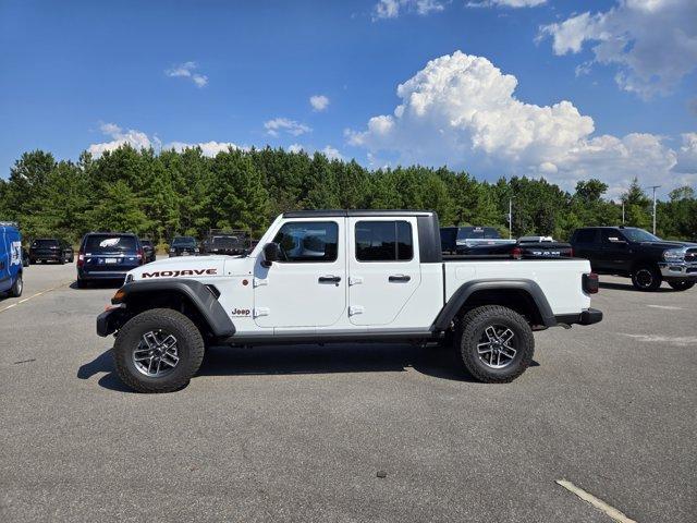 new 2025 Jeep Gladiator car, priced at $46,232