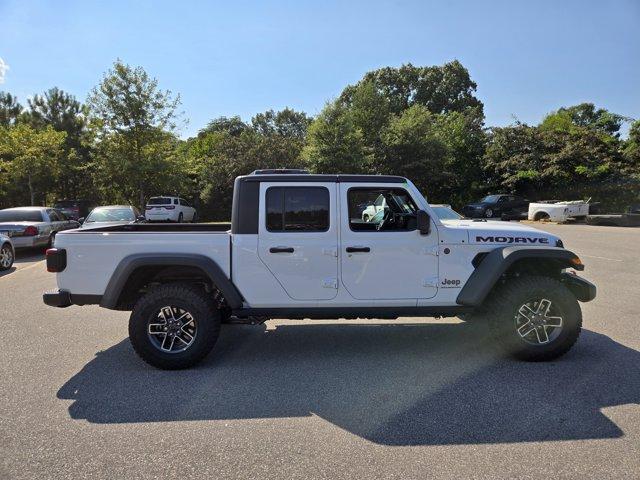 new 2025 Jeep Gladiator car, priced at $46,232