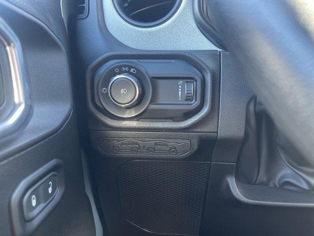 new 2025 Jeep Wrangler car, priced at $34,447