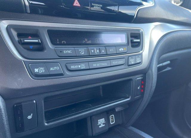 used 2022 Honda Pilot car, priced at $26,990
