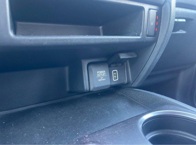 used 2022 Honda Pilot car, priced at $26,990