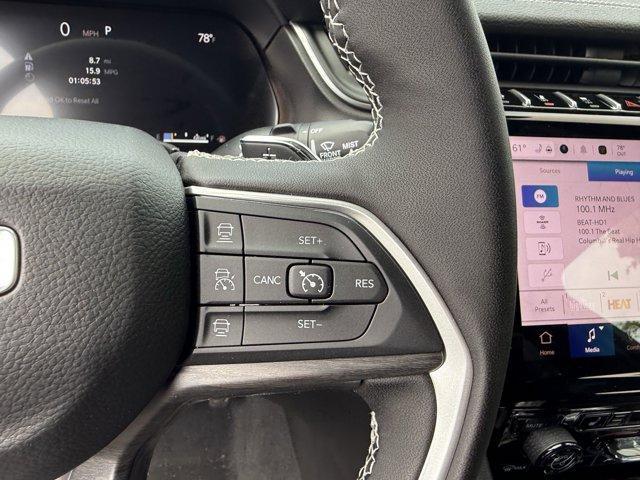 new 2025 Jeep Grand Cherokee car, priced at $43,777
