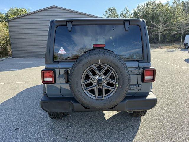 new 2025 Jeep Wrangler car, priced at $46,609