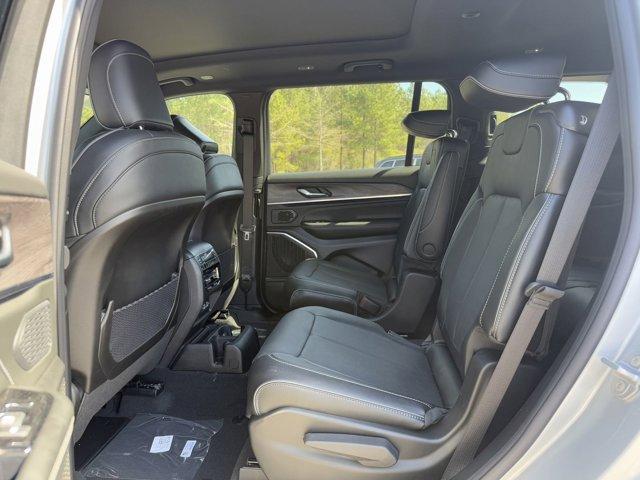 new 2025 Jeep Grand Cherokee L car, priced at $62,380