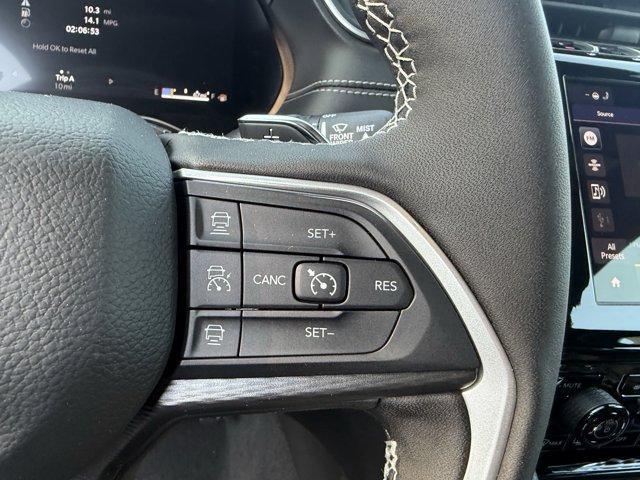 new 2025 Jeep Grand Cherokee car, priced at $40,578