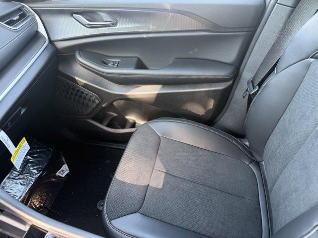 new 2025 Jeep Grand Cherokee car, priced at $40,578