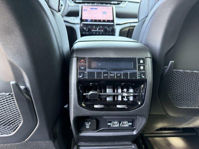 new 2025 Jeep Grand Cherokee L car, priced at $60,585
