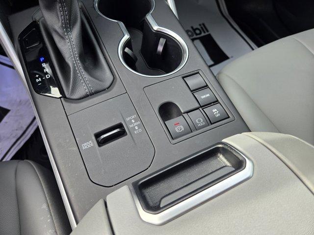 used 2023 Toyota Highlander car, priced at $36,990