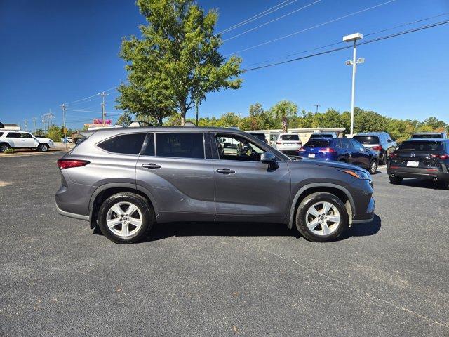 used 2020 Toyota Highlander car, priced at $23,990
