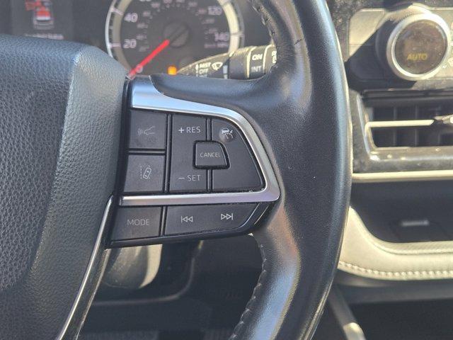 used 2020 Toyota Highlander car, priced at $23,990