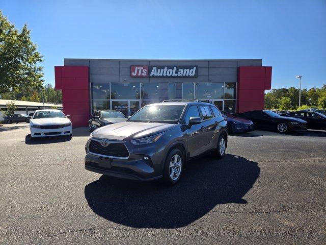 used 2020 Toyota Highlander car, priced at $23,990