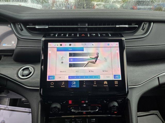 used 2022 Jeep Grand Cherokee L car, priced at $28,990