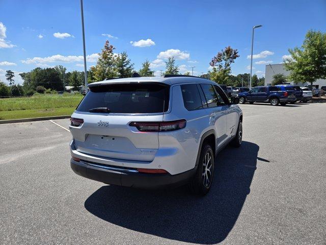 new 2025 Jeep Grand Cherokee L car, priced at $39,037